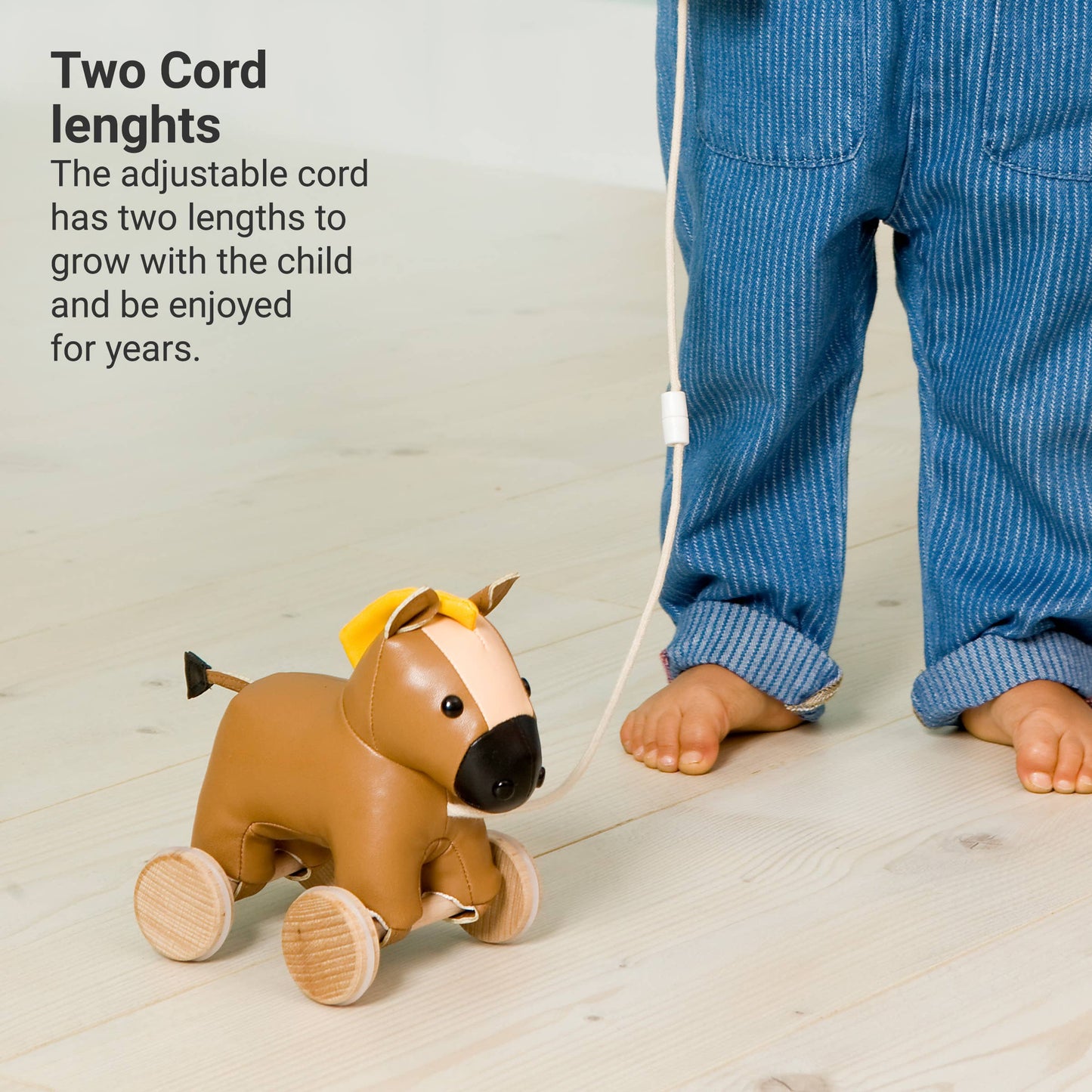 Pull Along Friends - Horse - Toy with Wheel