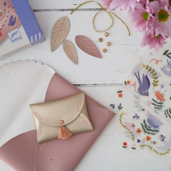 DIY / Sweet Fashionista : Pouches To Creeate