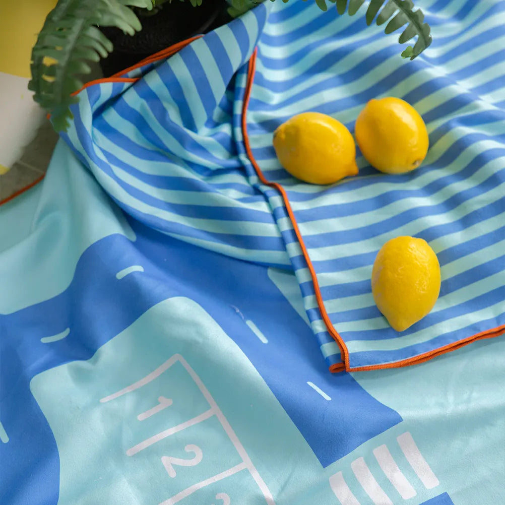 Play Towel
