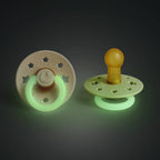 Itzy Soother™ Natural Rubber Paci Sets
