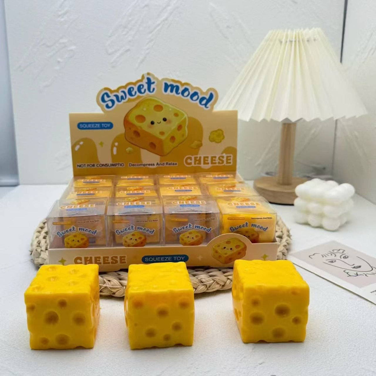 Crunchy Cheese Squishy