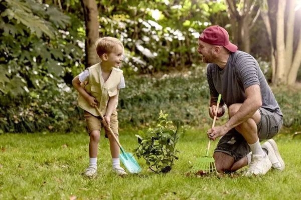 Garden Spade