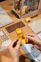 DIY Book Nook Kit: Garden House