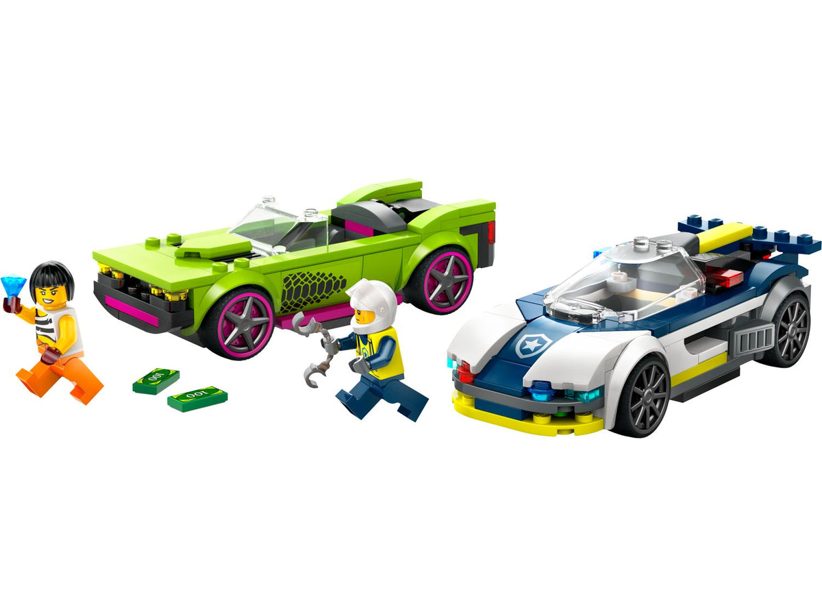 Police Car and Muscle Car Chase