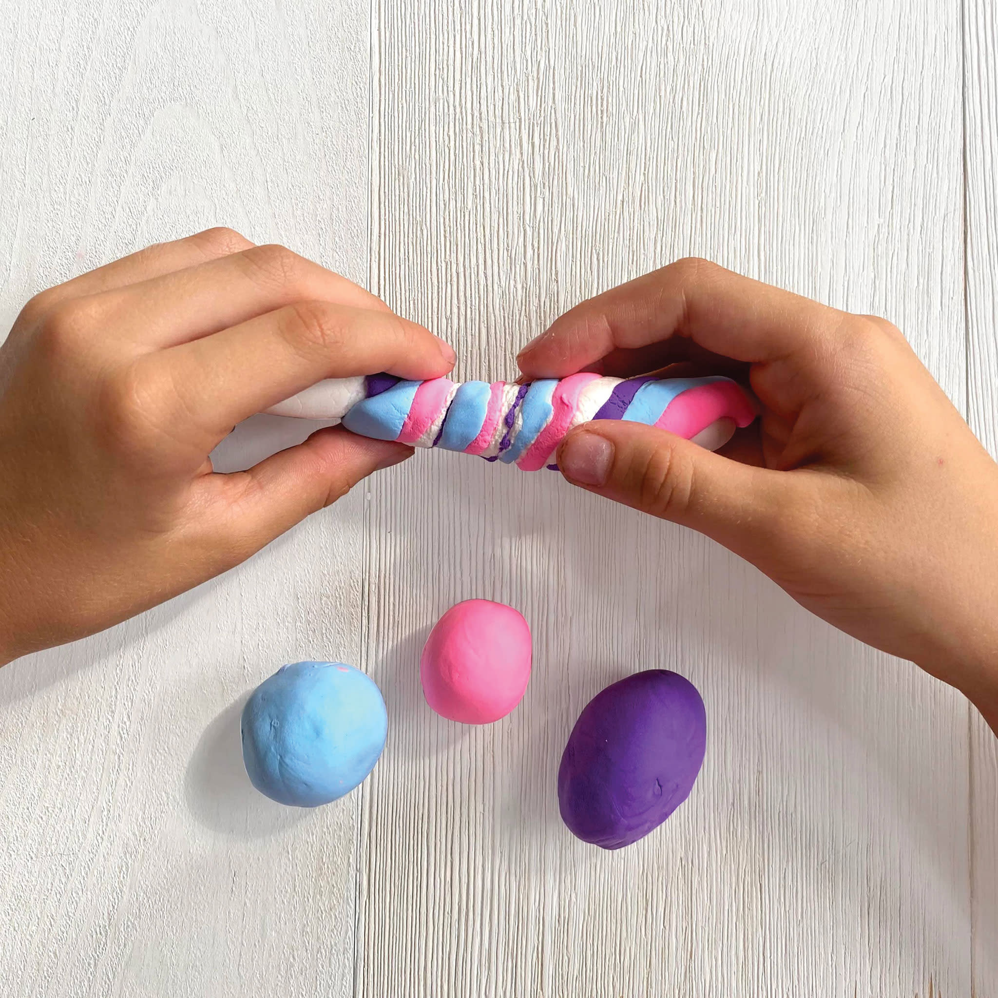 Wish&Craft Marbled Moon Jewelry