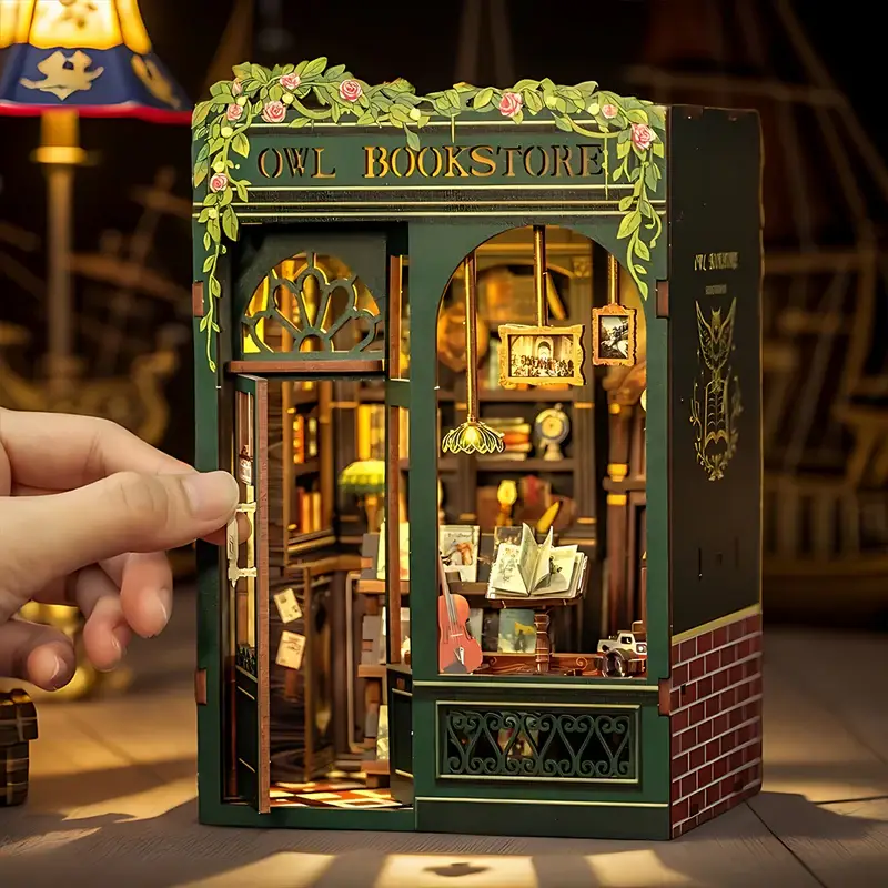 DIY Book Nook Kit: Owl Bookstore