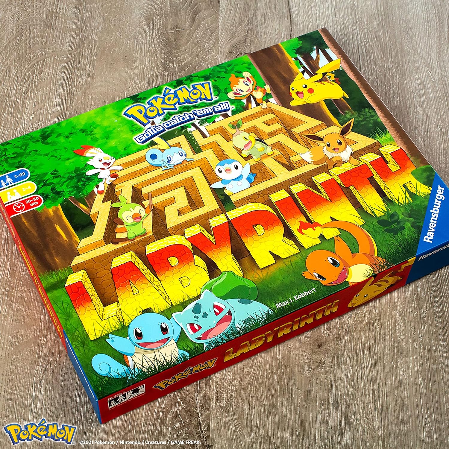 Pokémon Labyrinth Family Board Game