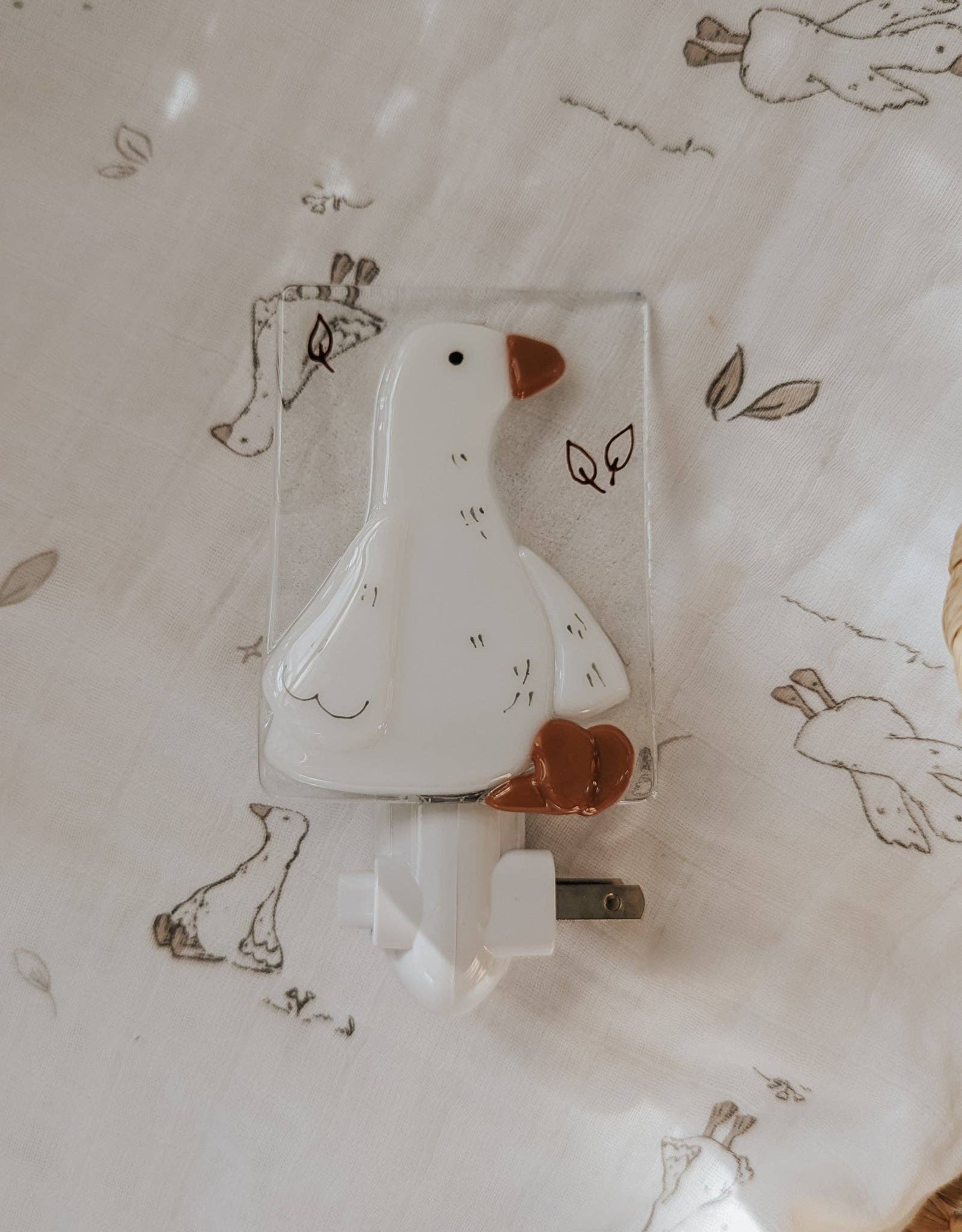Night Light - White Goose - Odile